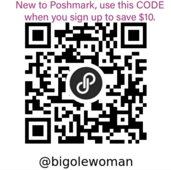 Silver Geometric Earrings - Picture 7 of 7